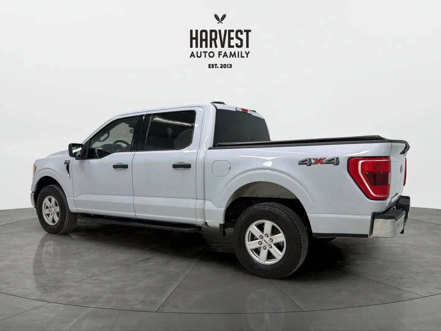 Used 2022 Ford F150 XLT w/ Equipment Group 301A Mid AWD/4WD image 3