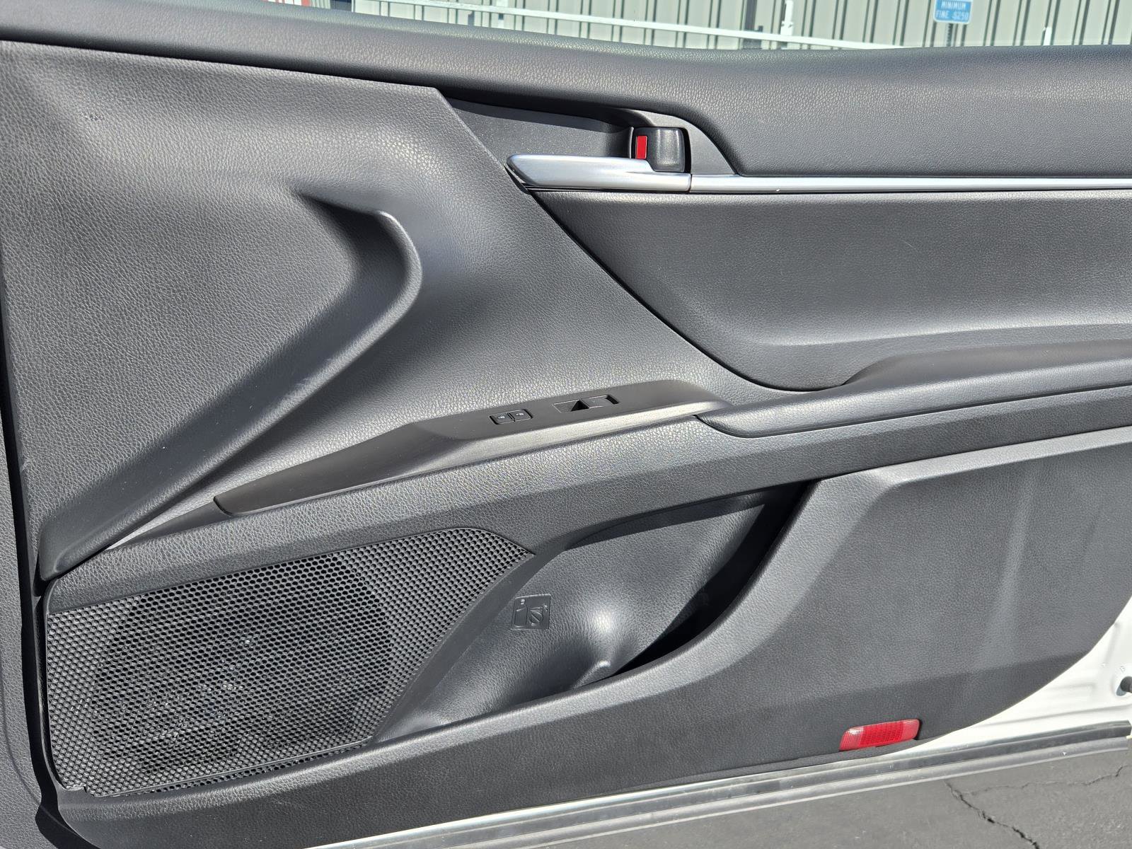 Used 2024 Toyota Camry LE image 30