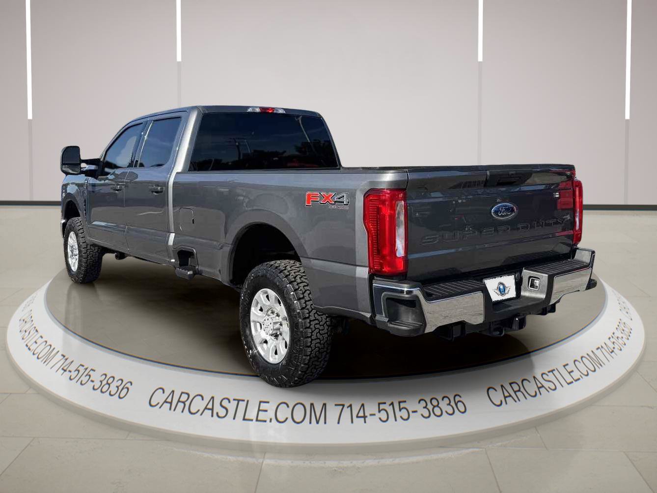 Used 2023 Ford F350 XLT w/ FX4 Off-Road Package AWD/4WD image 2