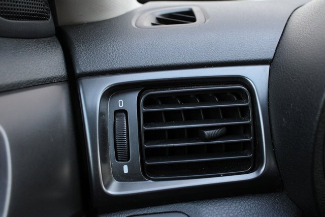 Used 2014 Subaru Impreza WRX Premium image 7