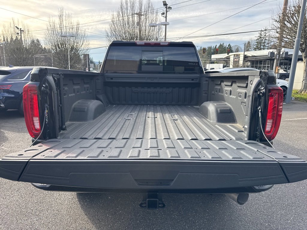 Used 2022 GMC Sierra 2500 Denali image 14
