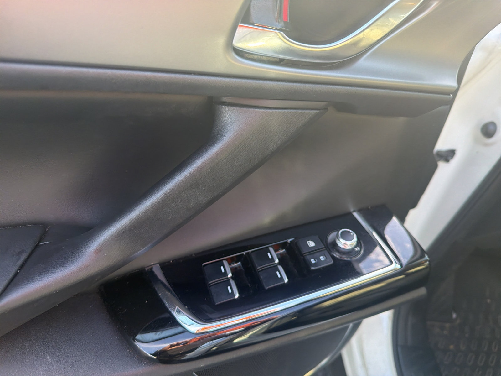 Used 2021 MAZDA CX-9 Touring w/ Touring Premium Package FWD image 17