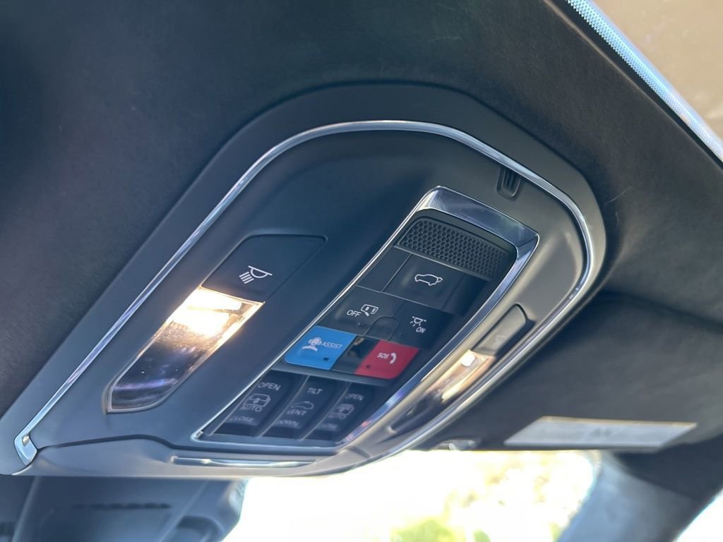 Used 2024 Jeep Wagoneer Launch Edition image 53