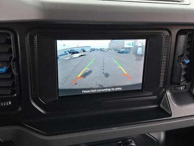 Used 2022 Ford Bronco Black Diamond image 18