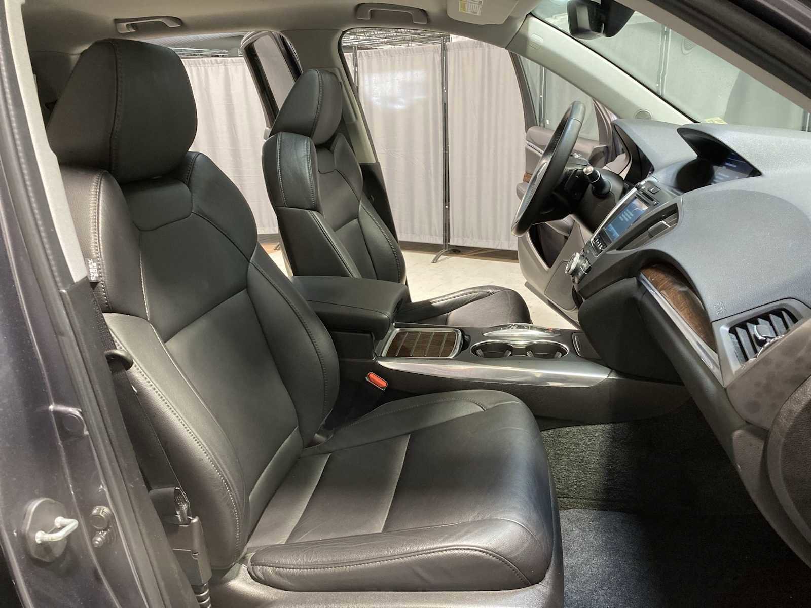 Used 2018 Acura MDX SH-AWD w/ Technology Package image 14