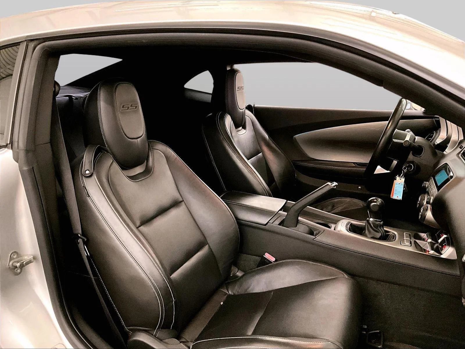 Used 2010 Chevrolet Camaro SS w/ RS Package image 8