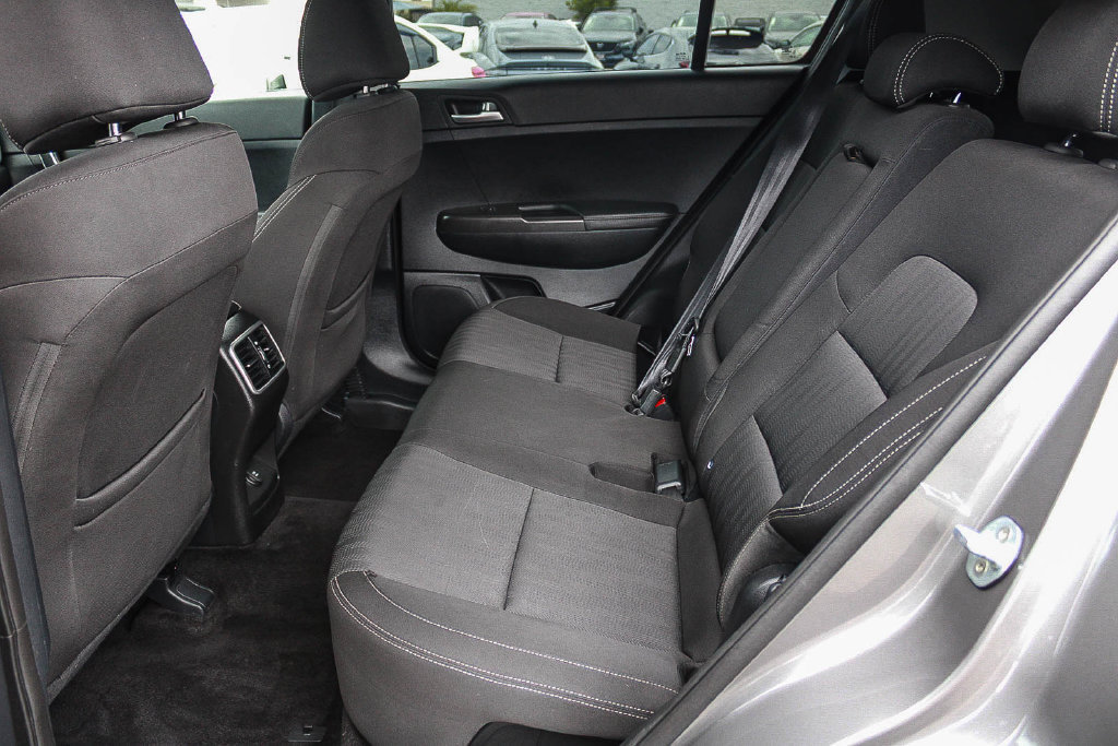 Used 2017 Kia Sportage LX FWD image 18