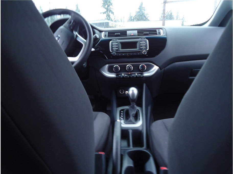 Used 2016 Kia Rio LX FWD image 19