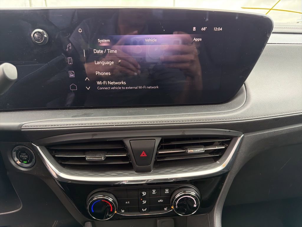 Used 2024 Buick Encore GX Sport Touring w/ Comfort Package image 17