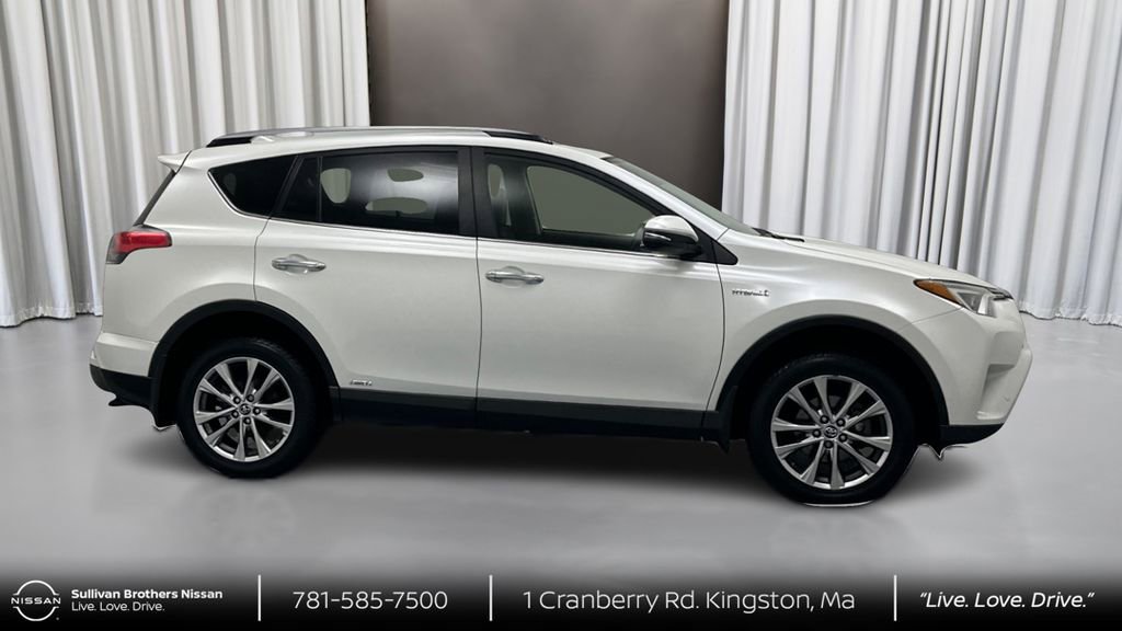 Used 2018 Toyota RAV4 Limited w/ Carpet Mat Package image 4