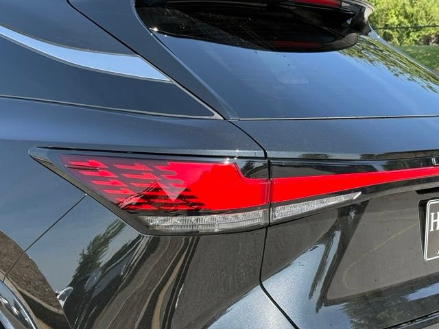 Used 2024 Lexus RX 350 Premium w/ Convenience Package FWD image 17