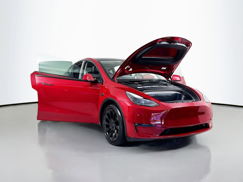 Used 2023 Tesla Model Y Long Range AWD/4WD image 34