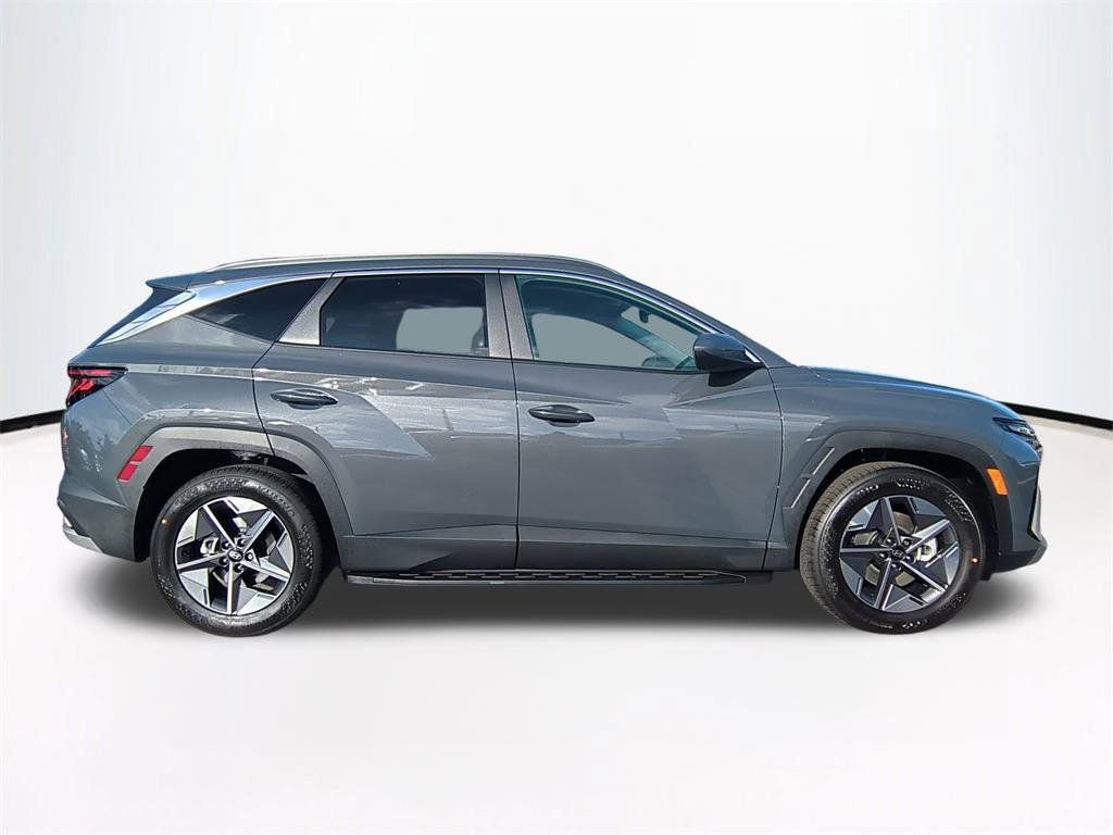 New 2026 Hyundai Tucson SEL image 4