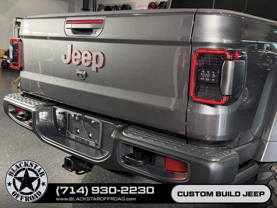 Used 2023 Jeep Gladiator Rubicon w/ Trailer Tow Package AWD/4WD image 14