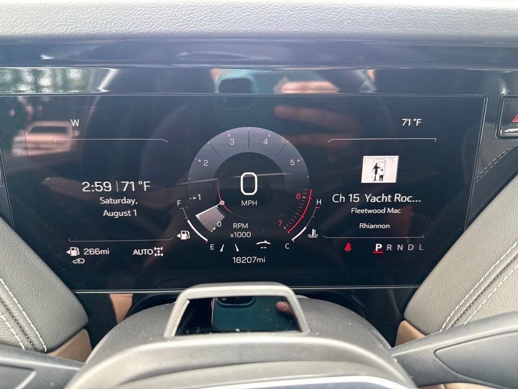 Used 2025 GMC Yukon XL Denali Ultimate AWD/4WD image 21