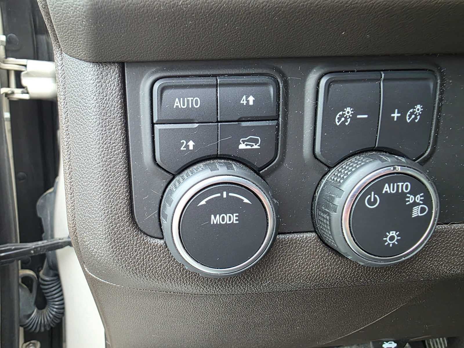 Certified 2023 Chevrolet Tahoe LT AWD/4WD image 23