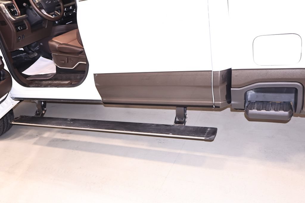Certified 2025 Ford F250 King Ranch AWD/4WD image 45