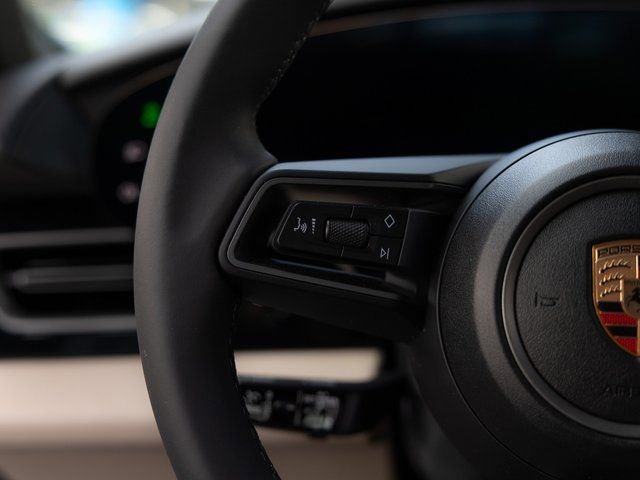 New 2025 Porsche Taycan 4S image 44