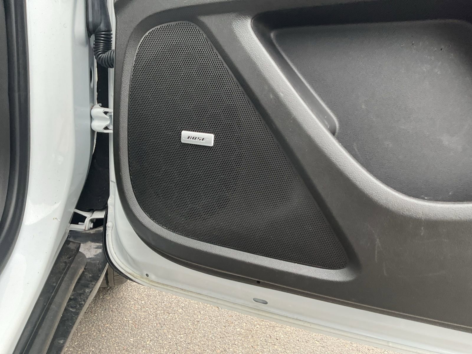 Used 2023 Chevrolet Traverse Premier w/ Redline Edition image 22