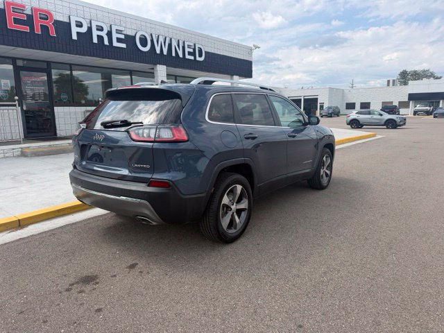 Used 2019 Jeep Cherokee Limited AWD/4WD image 5