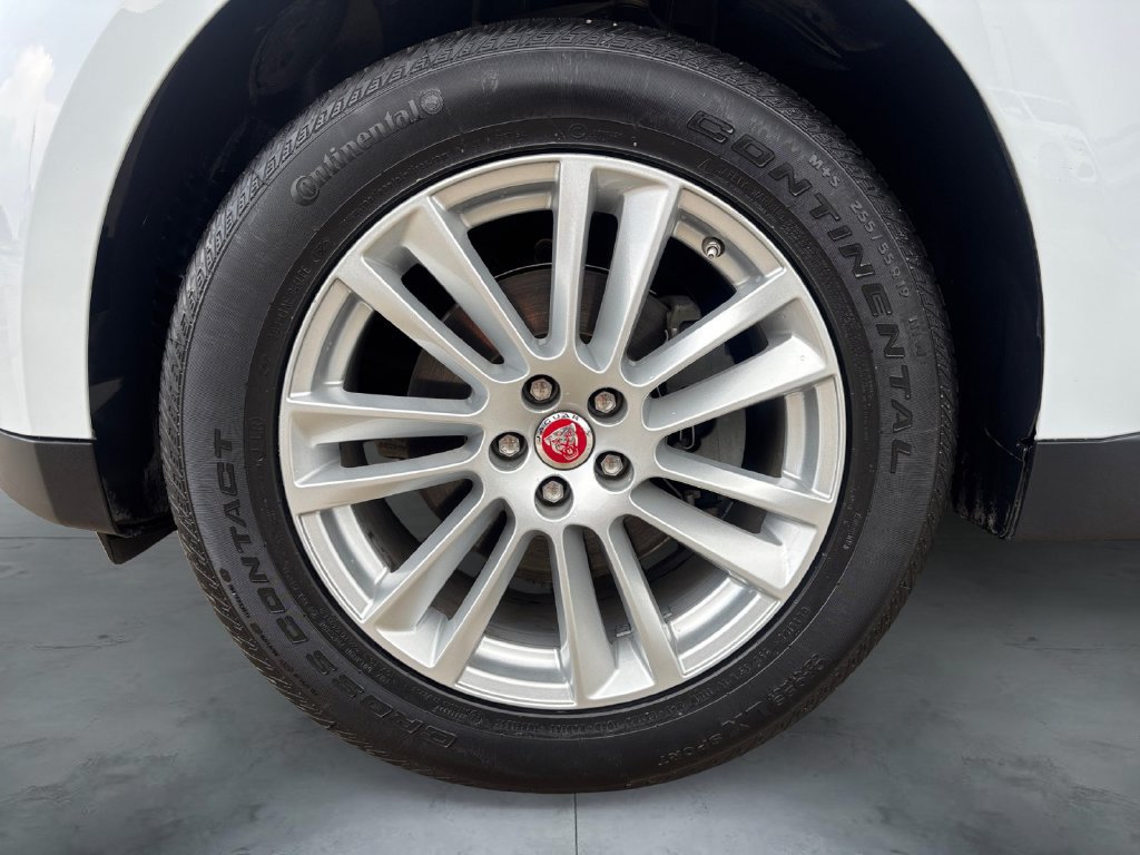 Used 2020 Jaguar F-PACE Prestige AWD/4WD image 14
