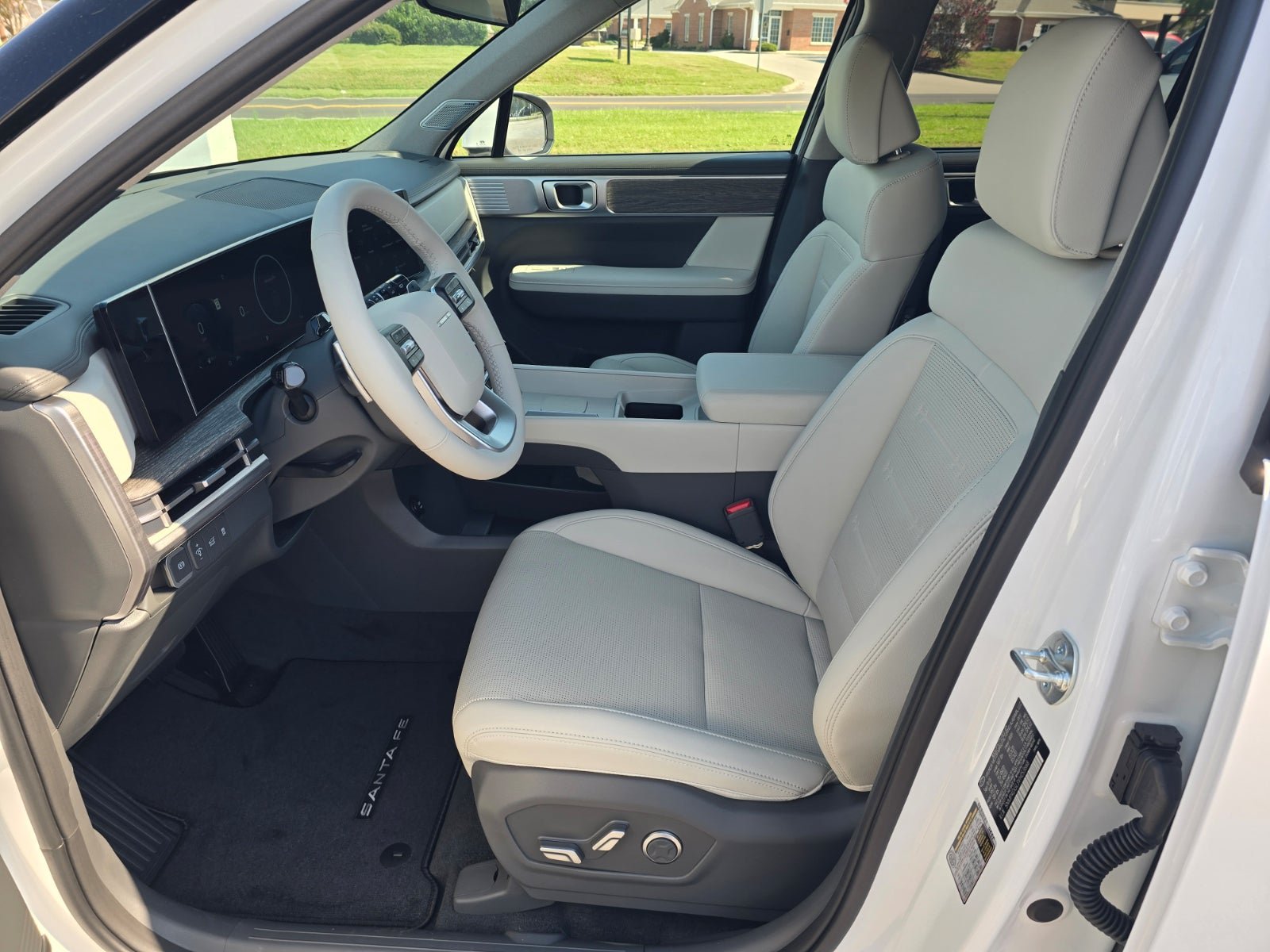 New 2027 Hyundai Santa Fe Limited AWD/4WD image 12