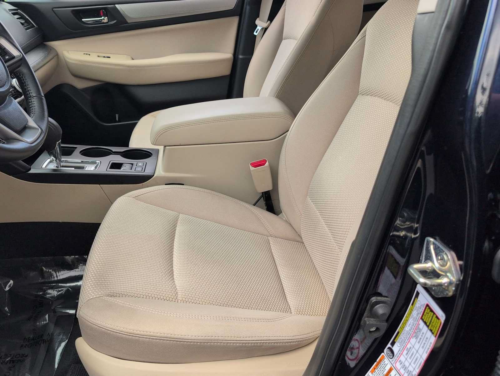 Used 2018 Subaru Outback 2.5i Premium AWD/4WD image 16