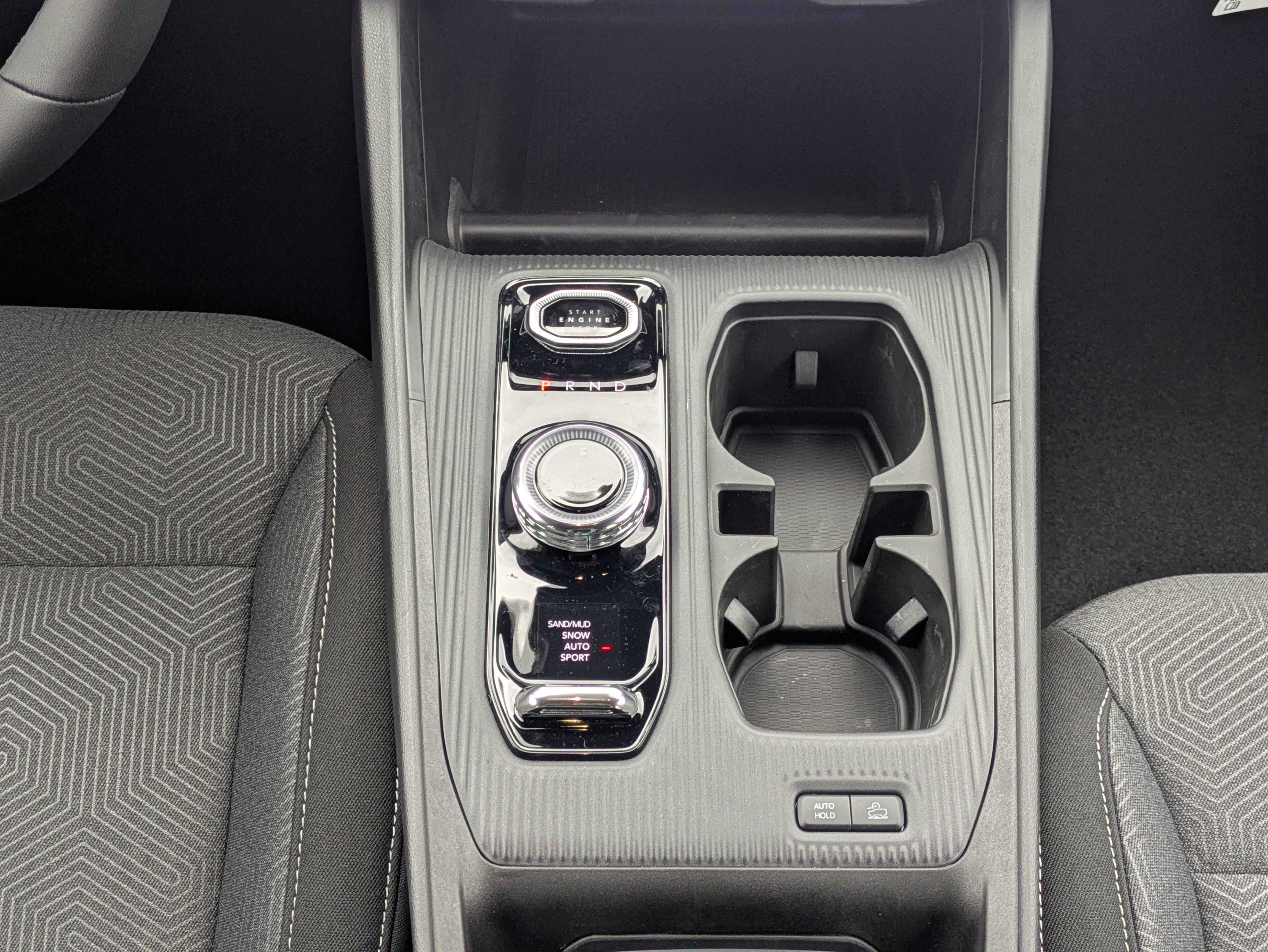 New 2026 Jeep Cherokee Laredo image 18