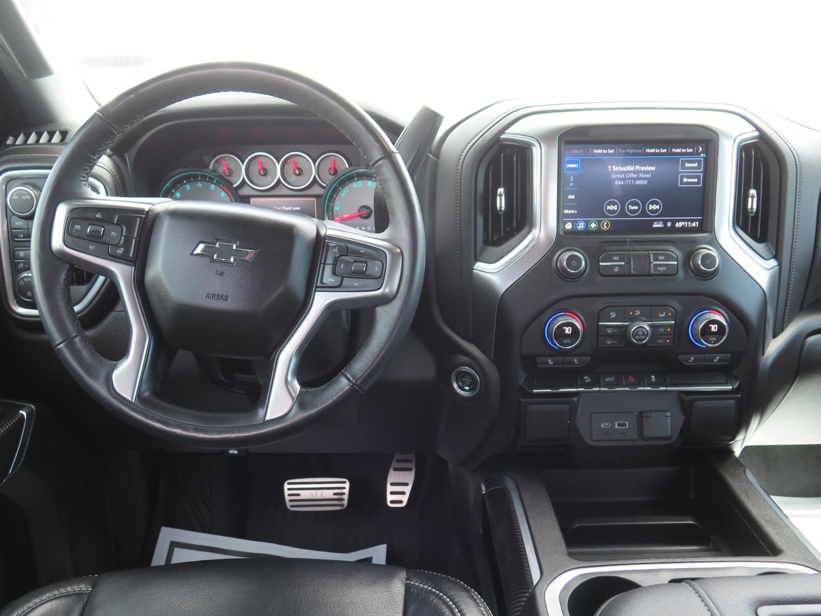 Used 2022 Chevrolet Silverado 1500 RST AWD/4WD image 15