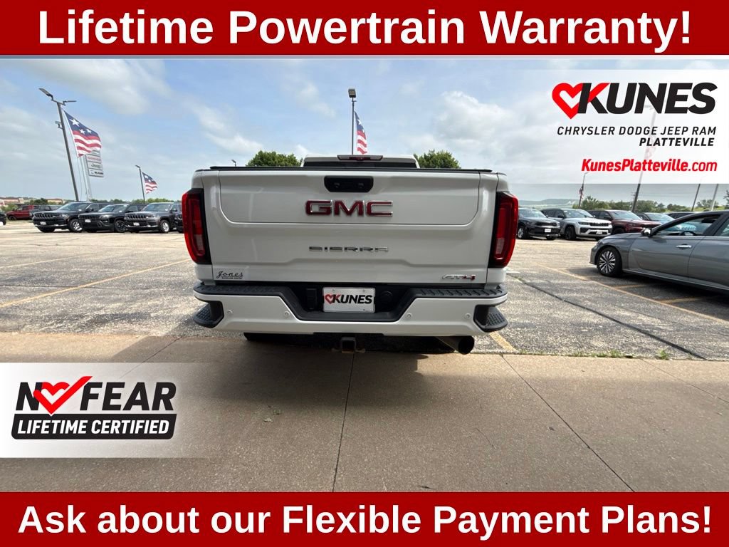 Used 2023 GMC Sierra 3500 AT4 w/ AT4 Preferred Package AWD/4WD image 9
