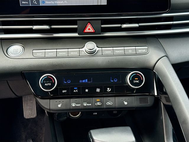 Certified 2025 Hyundai Elantra SEL image 16