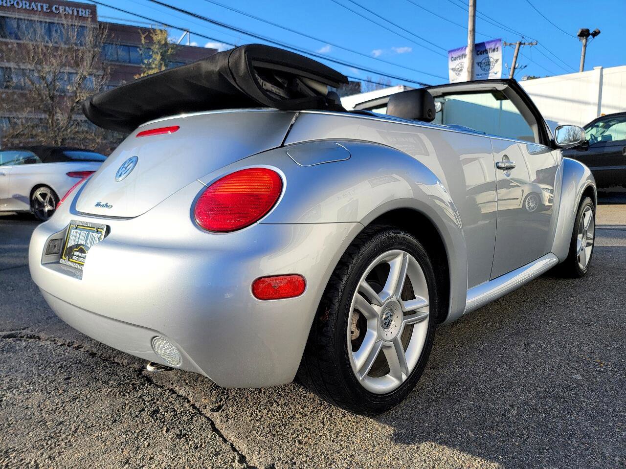 Used 2004 Volkswagen Beetle GLS image 9