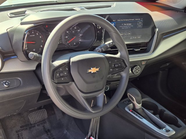 Certified 2026 Chevrolet Trax LS FWD image 17