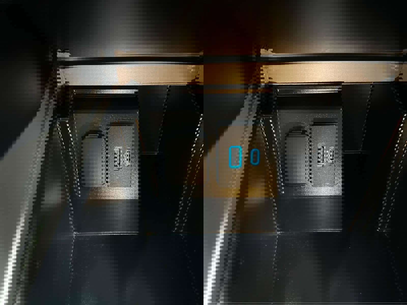 Used 2024 Ford Explorer XLT w/ Equipment Group 202A image 26