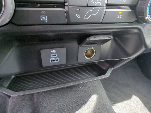 New 2026 Ford F250 4x4 Crew Cab Super Duty image 17