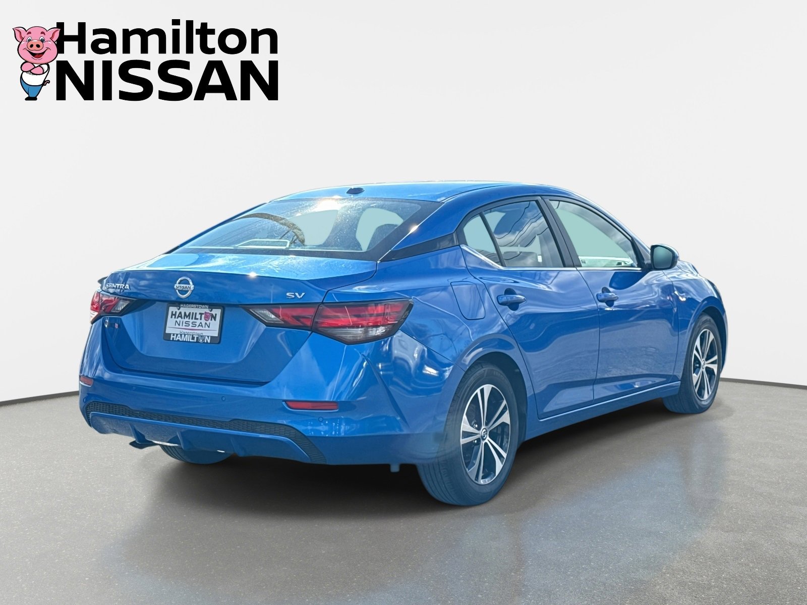 Used 2023 Nissan Sentra SV image 2