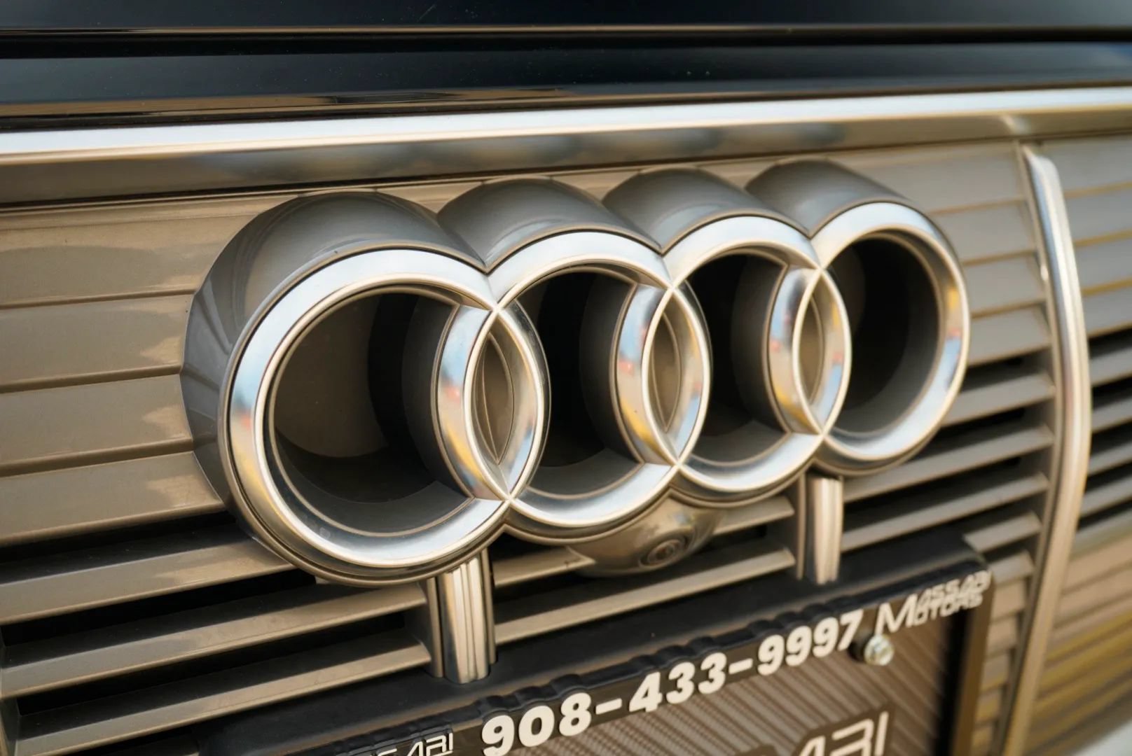 Used 2019 Audi e-tron Prestige AWD/4WD image 10