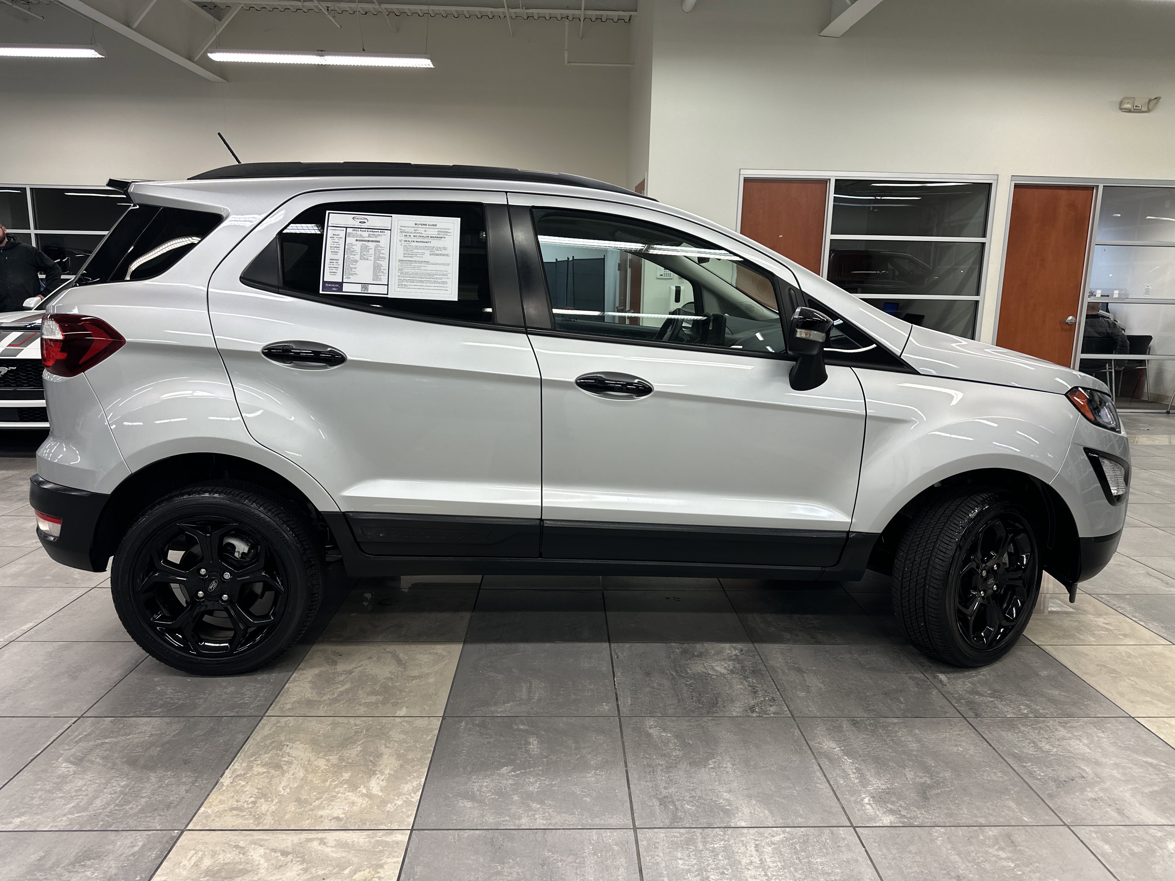 Used 2021 Ford EcoSport SES image 12