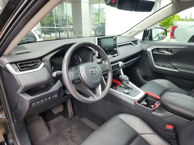 Certified 2020 Toyota RAV4 TRD Off-Road AWD/4WD image 15