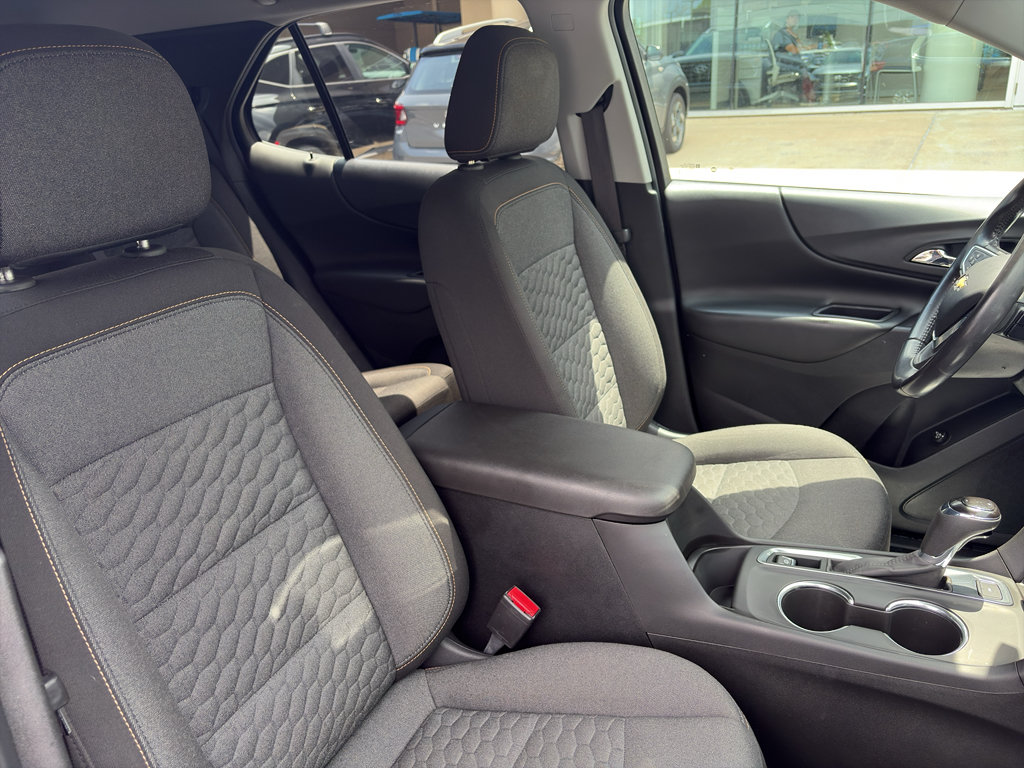 Used 2020 Chevrolet Equinox LT AWD/4WD image 11