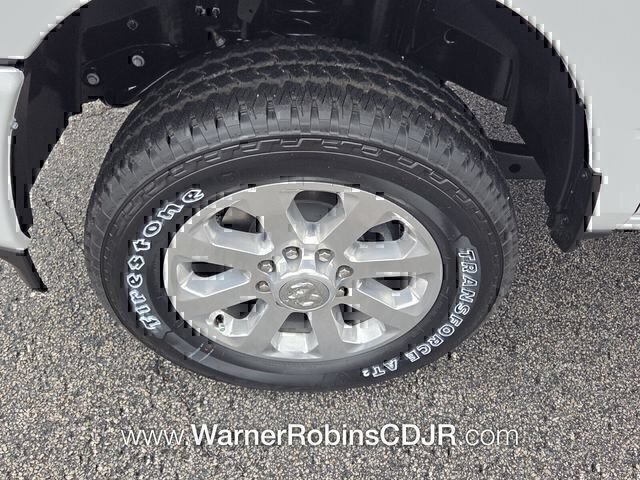 New 2026 RAM 2500 Laramie AWD/4WD image 18
