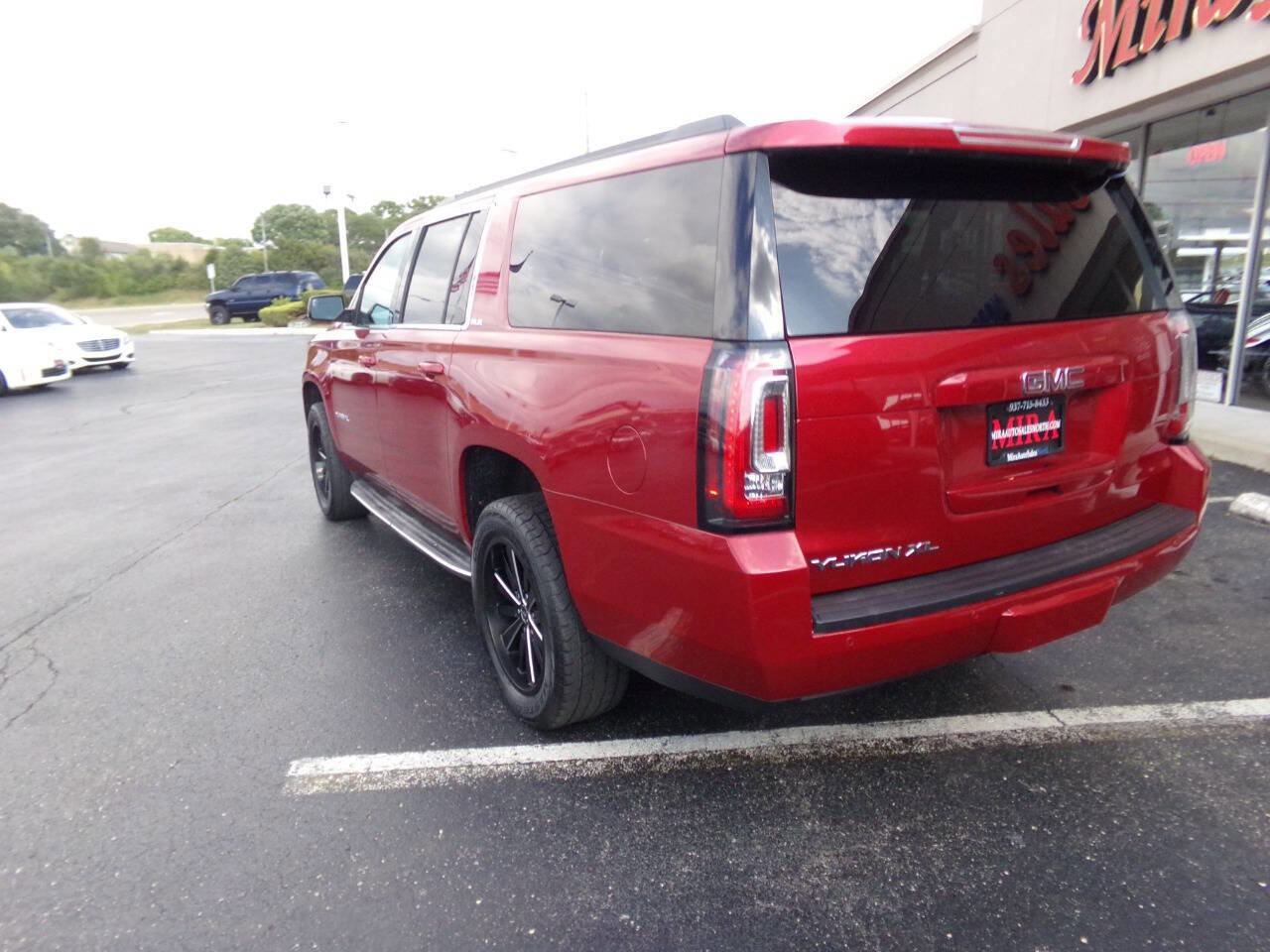 Used 2015 GMC Yukon XL SLE w/ Convenience Package image 3