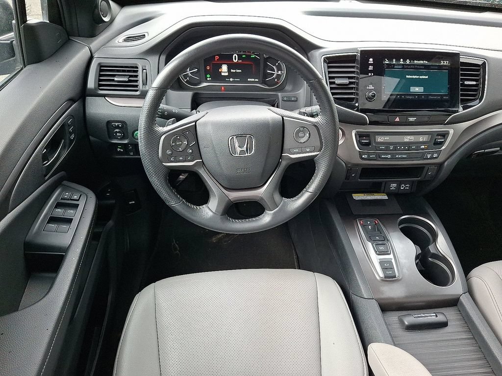 Used 2023 Honda Passport EX-L image 12
