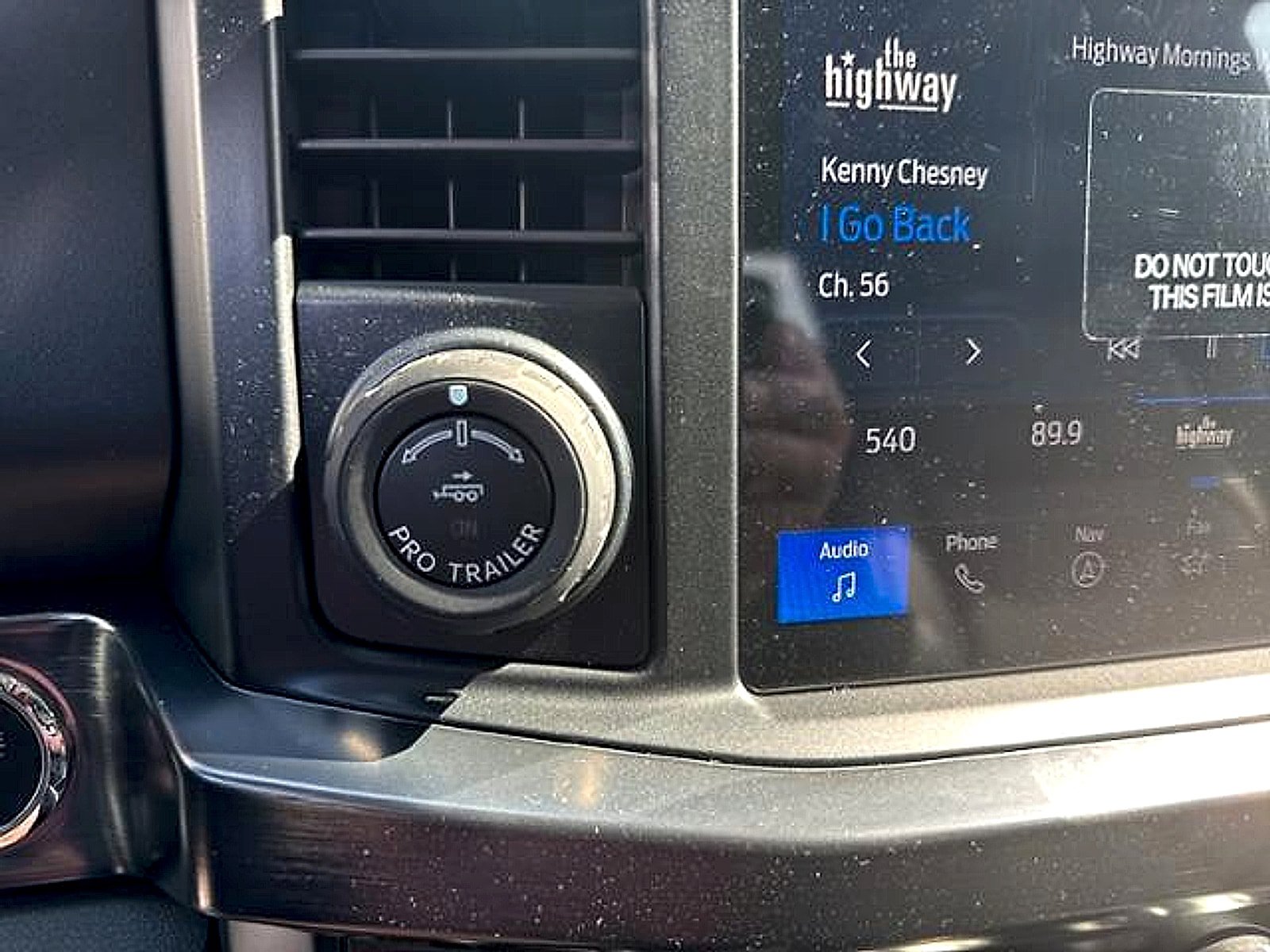 New 2025 Ford F250 Lariat w/ Lariat Ultimate Package AWD/4WD image 23