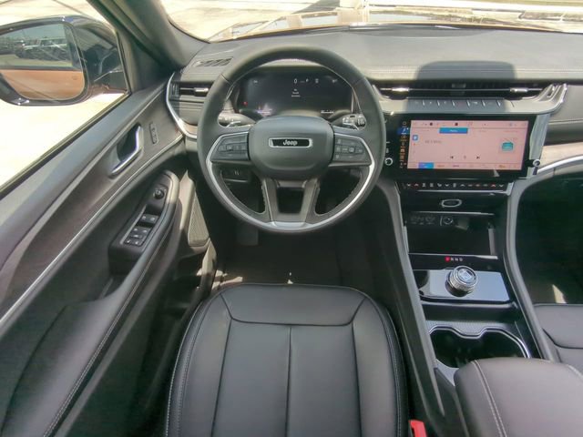 New 2026 Jeep Grand Cherokee L Limited RWD image 20