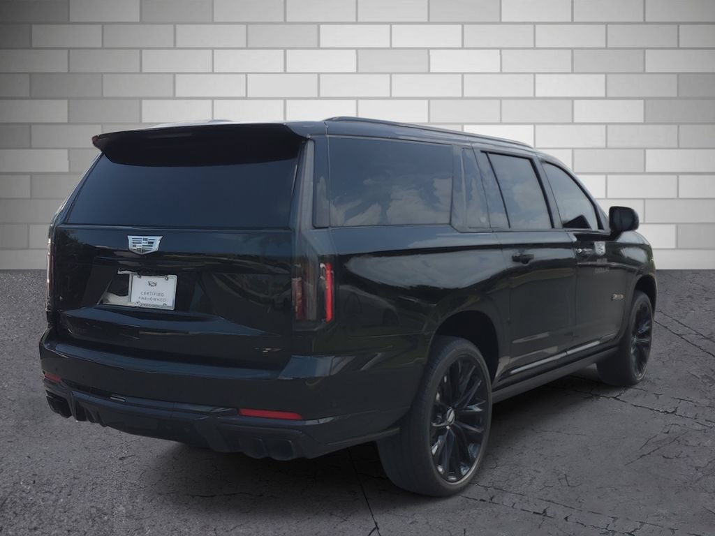 Certified 2025 Cadillac Escalade ESV V w/ LPO, ONYX Package AWD/4WD image 5