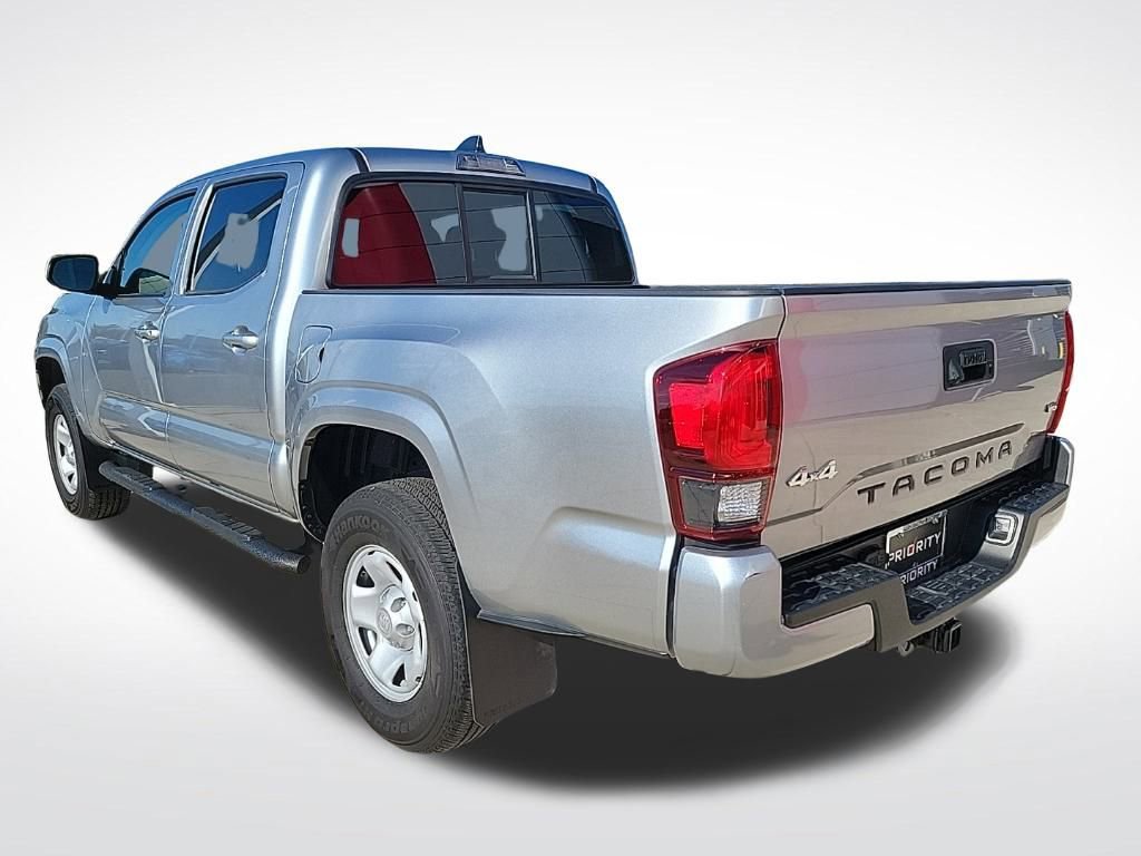 Used 2023 Toyota Tacoma SR image 3