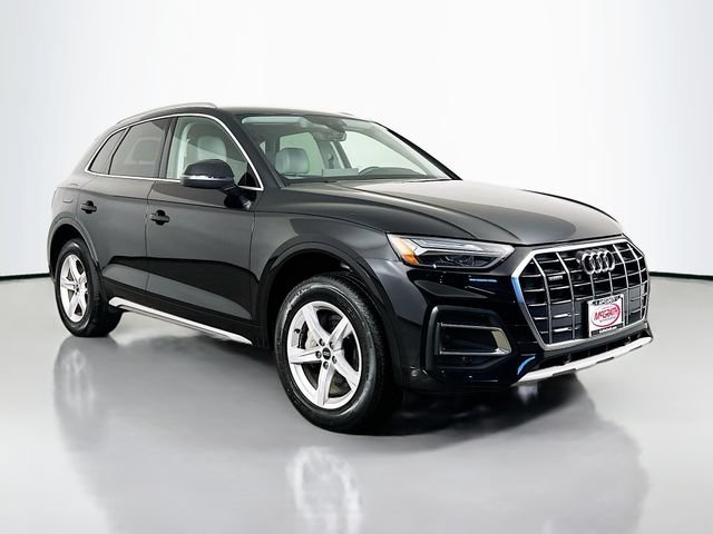 Used 2023 Audi Q5 2.0T Premium w/ Convenience Package AWD/4WD image 14