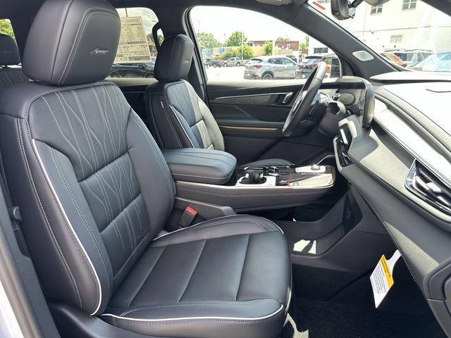 New 2026 Buick Enclave Avenir w/ Super Cruise Package AWD/4WD image 27