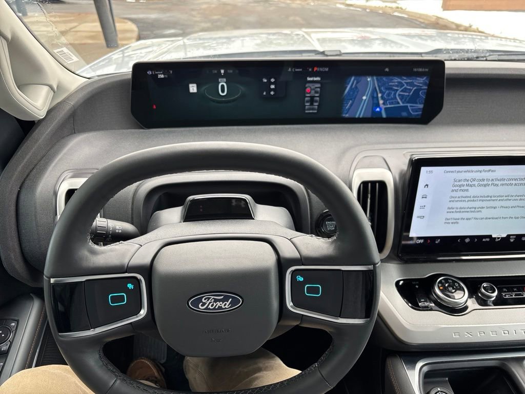 Used 2025 Ford Expedition Max Active AWD/4WD image 11